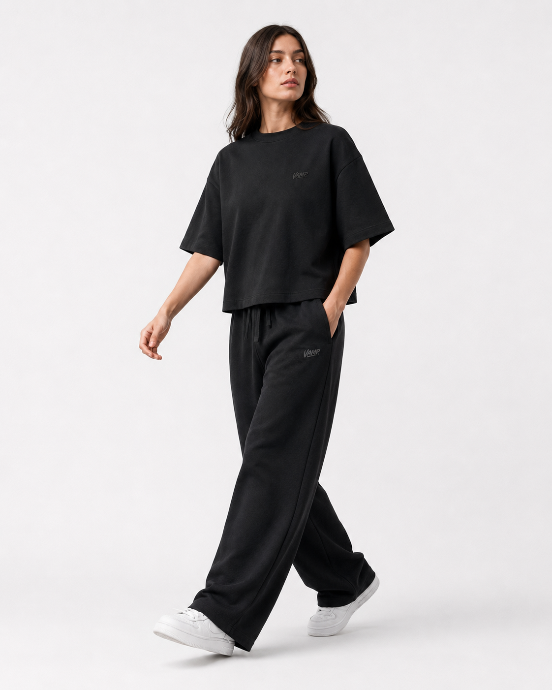 VAMP Boxy-Fit - Black