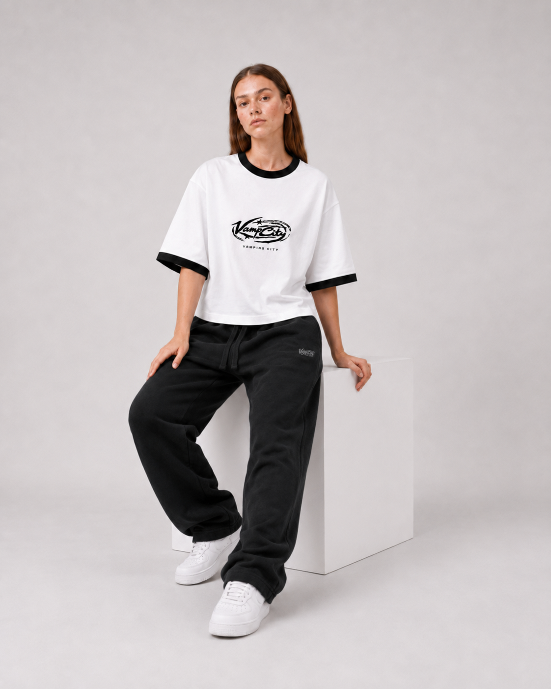 Vamp City Boxy-Fit - White