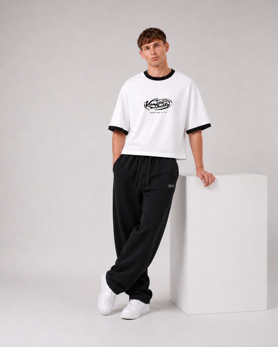 Vamp City Boxy-Fit - White